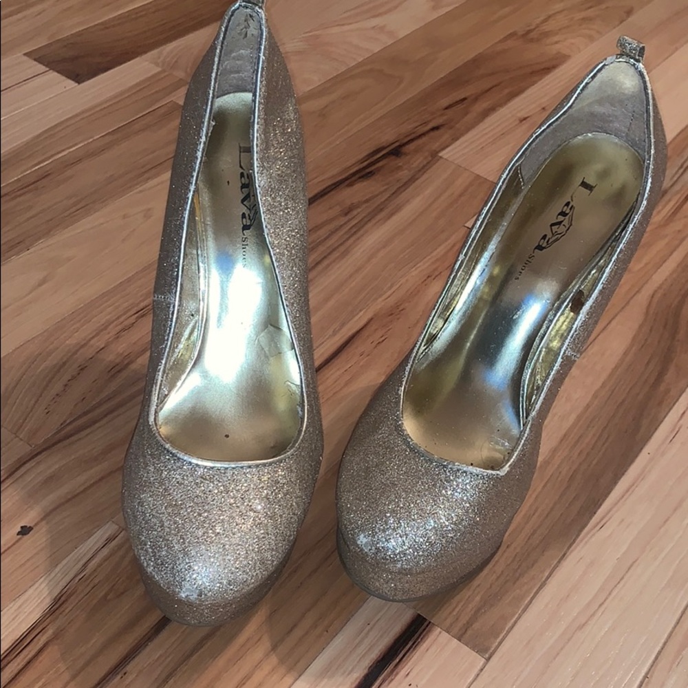 Heels - Picture 2 of 2